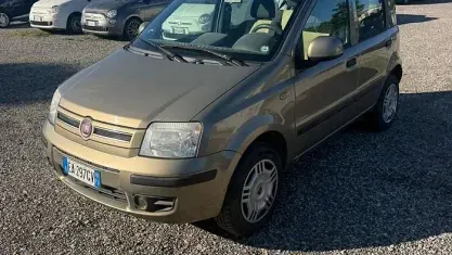 Usata Fiat Panda Dynamic 60 CV (44 kW) 2010 Grigio Utilitaria