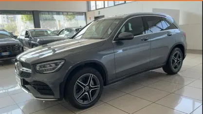 Usata Mercedes GLC300 Premium 245 CV (180 kW) 2021 Grigio SUV