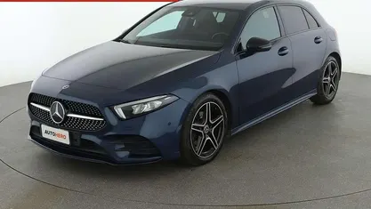 Blu Usata 2020 Mercedes A180 Premium Tre volumi | 23.999 € (Buon prezzo)