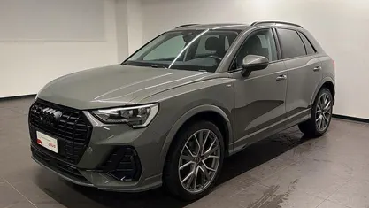 Usata Audi Q3 S-Line 150 CV (110 kW) 2022 Grigio SUV