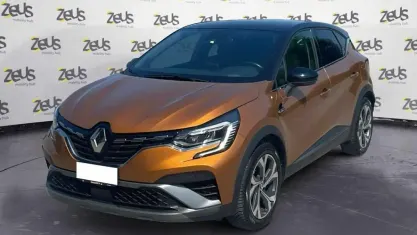Usata Renault Captur RS Line 143 CV (105 kW) 2022 Arancione SUV