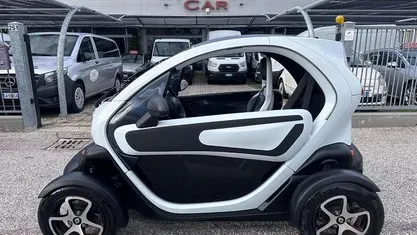 Usata Renault Twizy Urban 7 kW (10 CV) 2015 Utilitaria