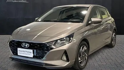 Usata Hyundai i20 99 CV (72 kW) 2021 Bronzo Utilitaria