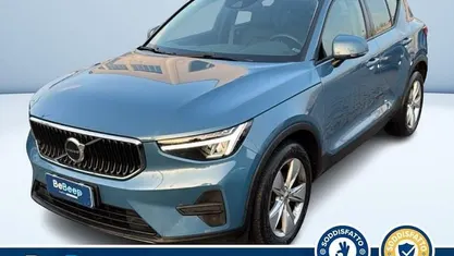 Usata 2023 Volvo XC40 Core SUV | 22.900 € (Super prezzo)