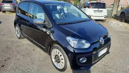 Usata VW up! high up! 75 CV (55 kW) 2012 Utilitaria