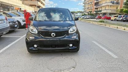 Usado Smart ForTwo Coupé Prime 90 CV (66 kW) 2019 Negro Coupe