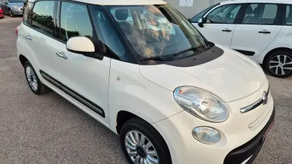 Usata Fiat 500L Lounge 80 CV (58 kW) 2015 Bianco Monovolume