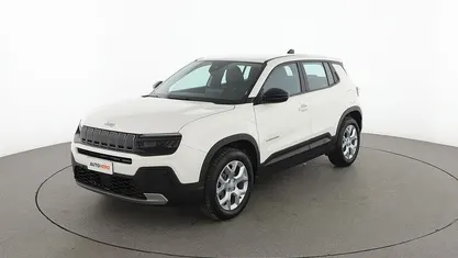 Usata Jeep Avenger Altitude 101 CV (74 kW) 2025 Bianco SUV