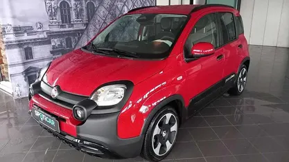 Usata Fiat Panda S 69 CV (50 kW) 2025 Rosso Utilitaria