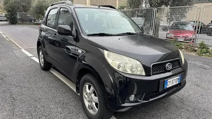 Usata Daihatsu Terios 105 CV (77 kW) 2006 SUV