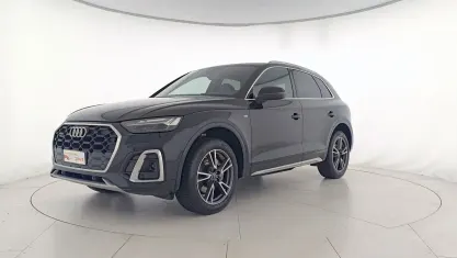 Usata Audi Q5 S-Line 204 CV (150 kW) 2024 Nero mito metallizzato SUV