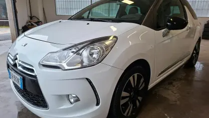 Usata DS Automobiles DS3 82 CV (60 kW) 2014 Bianco Coupé