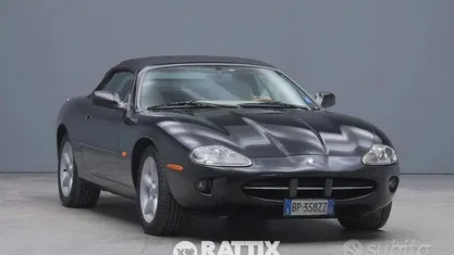 Usata Jaguar XK8 1997 Cabrio