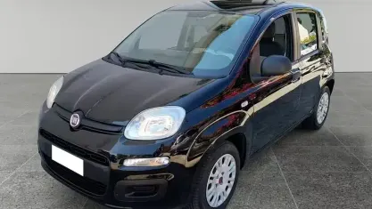 Usata Fiat Panda Easy 86 CV (63 kW) 2015 Nero metallizzato Utilitaria