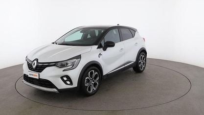 Usado Renault Captur Intens 158 HP (116 kW) 2021 Branco SUV