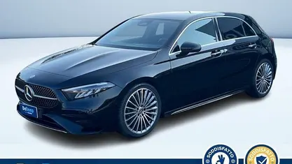 Nero metallizzato Usata 2023 Mercedes A180 Advanced Plus Tre volumi | 25.800 € (Ottimo prezzo)