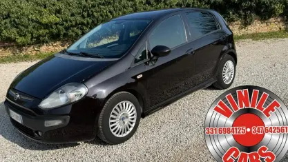 Usata Fiat Punto Evo Emotion 90 CV (66 kW) 2010 Nero Utilitaria