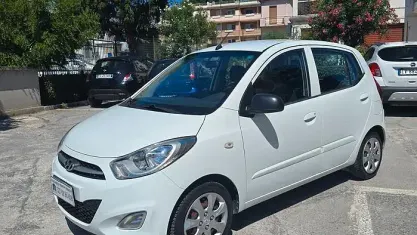 Usata Hyundai i10 Classic 69 CV (50 kW) 2012 Bianco Utilitaria