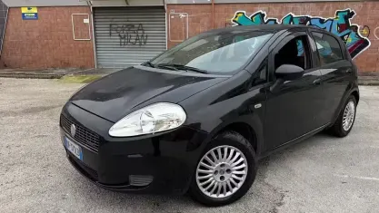 Usata Fiat Grande Punto Dynamic 75 CV (55 kW) 2007 Nero Utilitaria