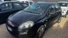 Nero Usata 2013 Fiat Punto Tre volumi | 3500 € (Buon prezzo)