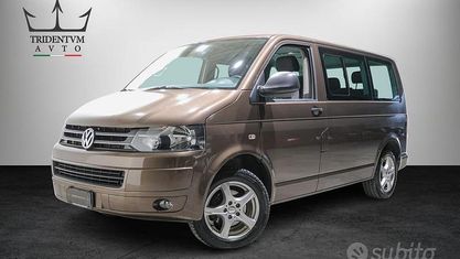 Usata VW Multivan Startline 140 CV (102 kW) 2011 Marrone Monovolume