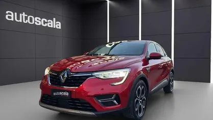 Vari colori Usata 2022 Renault Arkana Intens SUV | 17.990 € (Super prezzo)