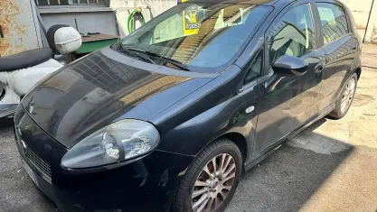 Usata Fiat Grande Punto Dynamic 65 CV (47 kW) 2009 Nero Utilitaria