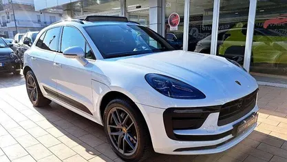 Bianco Usata 2021 Porsche Macan SUV | 60.900 € (Buon prezzo)