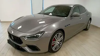 Usata Maserati GranSport 330 CV (242 kW) 2021 Grigio Utilitaria