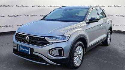 Usata VW T-Roc Life 116 CV (85 kW) 2025 Pyrit silver SUV