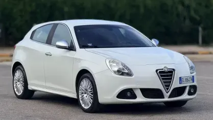 Usata Alfa Romeo Giulietta 140 CV (102 kW) 2013 Bianco Utilitaria