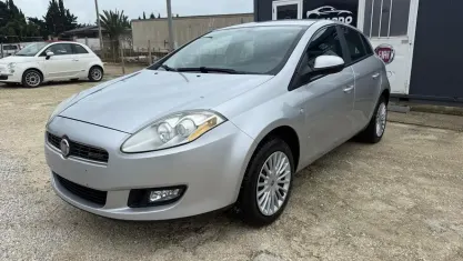 Usata Fiat Bravo Dynamic 105 CV (77 kW) 2008 Grigio Utilitaria
