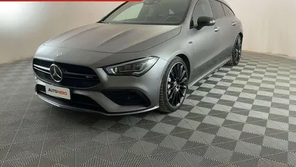 Usata Mercedes CLA35 AMG Shooting Brake AMG 306 CV (225 kW) 2024 Grigio Station wagon