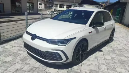 Usata VW Golf VIII GTI 245 CV (180 kW) 2024 Bianco Berlina