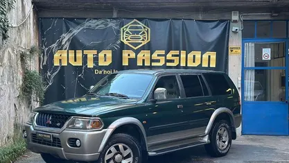 Verde Usata 2002 Mitsubishi Pajero Sport SUV | 11.999 €