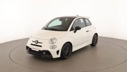 Usata Abarth 695 180 CV (132 kW) 2022 Bianco Utilitaria