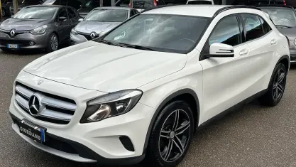 Usata Mercedes GLA180 Premium 110 CV (80 kW) 2016 Bianco SUV