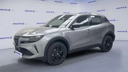 Usata Alfa Romeo Junior 145 CV (106 kW) 2025 SUV