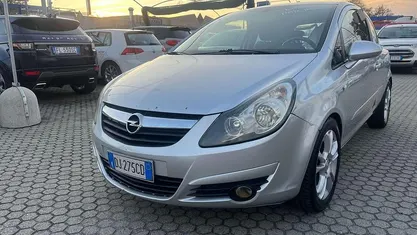 Usata Opel Corsa Sport 75 CV (55 kW) 2007 Grigio Berlina