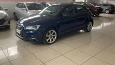 Blu Usata 2016 Audi A1 Admired Due volumi | 13.199 € (Buon prezzo)