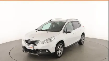 Usata Peugeot 2008 Allure 92 CV (67 kW) 2015 Bianco SUV