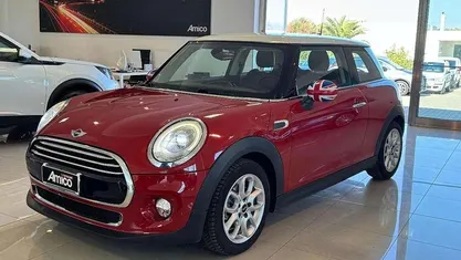 Rosso(met.) Usata 2014 Mini Cooper D Hype Due volumi | 10.300 € (Buon prezzo)