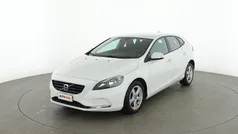 Bianco Usata 2016 Volvo V40 Kinetic Station wagon | 11.099 € (Buon prezzo)