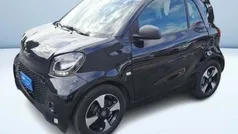 Nero metallizzato Usata 2021 Smart ForTwo Electric Drive Passion Tre volumi | 15.100 € (Buon prezzo)