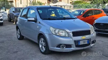 Usata Chevrolet Aveo 84 CV (61 kW) 2011 Grigio Berlina