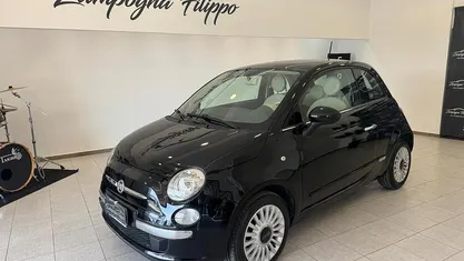 Nero metallizzato Usata 2013 Fiat 500 Lounge Due volumi | 6999 € (Buon prezzo)