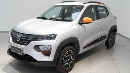 Usata Dacia Spring Comfort Plus 18 kW (25 CV) 2021 Grigio lunare Utilitaria