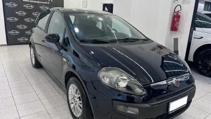 Usata Fiat Punto Evo Dynamic 77 CV (56 kW) 2011 Blu Utilitaria