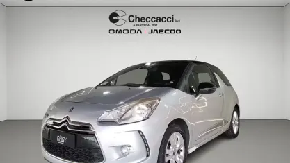 Usata Citroën DS3 Chic 68 CV (50 kW) 2013 Bianco Coupé