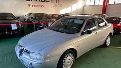 Usata Alfa Romeo 156 105 CV (77 kW) 1999 Argento Berlina
